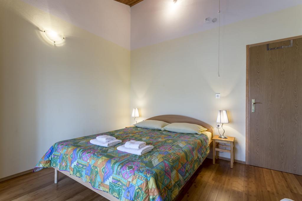 Apartment Srecko Винишче Экстерьер фото