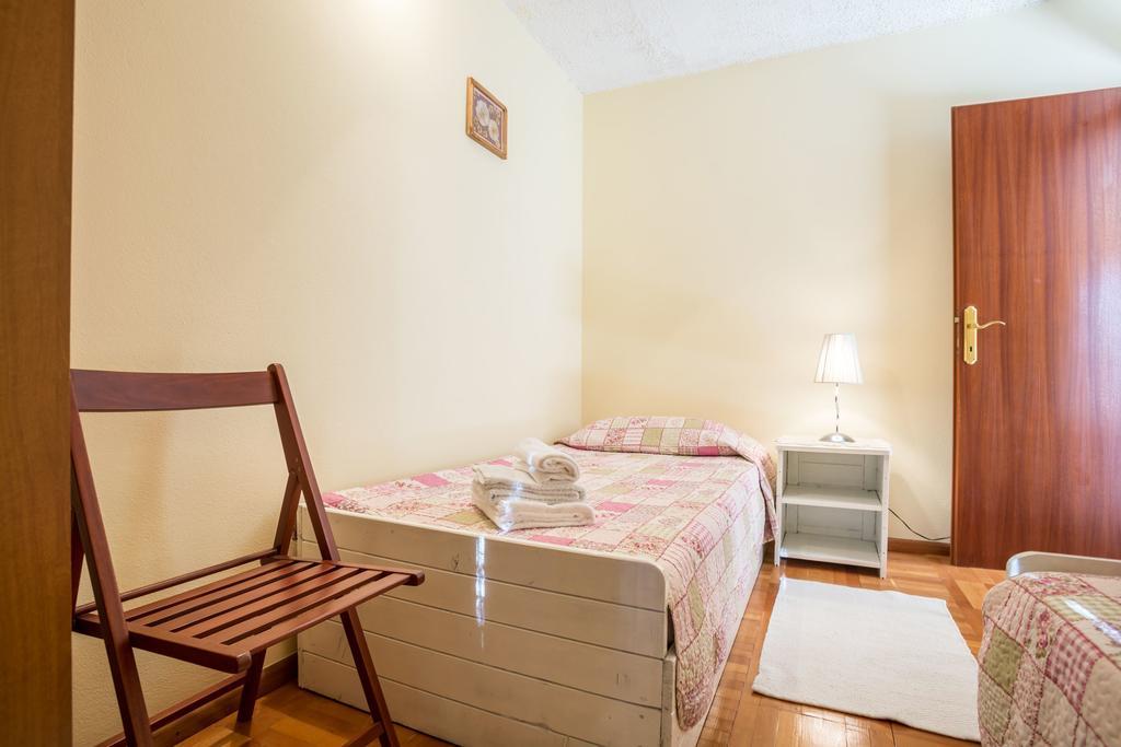 Apartment Srecko Винишче Экстерьер фото